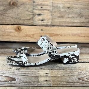 Stuart Weitzman Maisie 35 Toe Ring Sandal - Boa Embossed Leather - 8